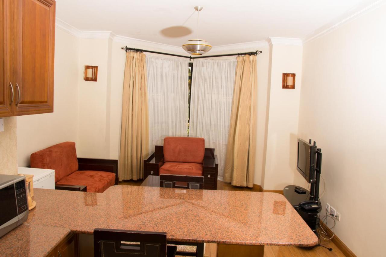 Natural Oak Apartments Nairobi Exteriör bild